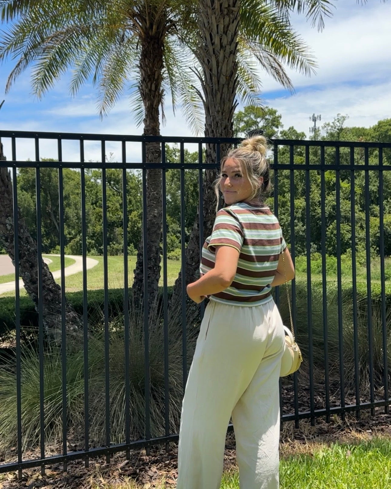 STRIPED BOYFRIEND TEE