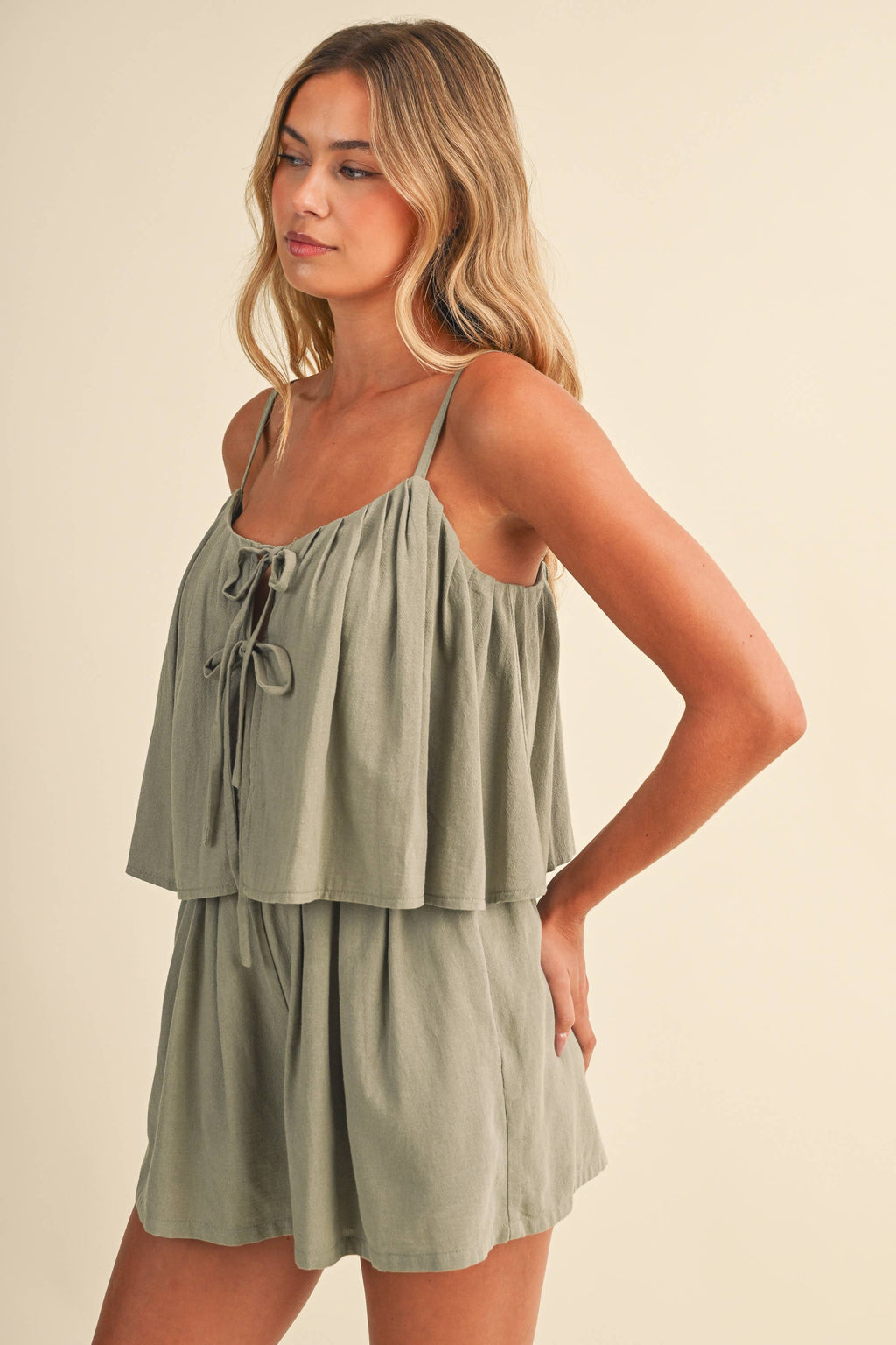TIERED & FLOWY ROMPER